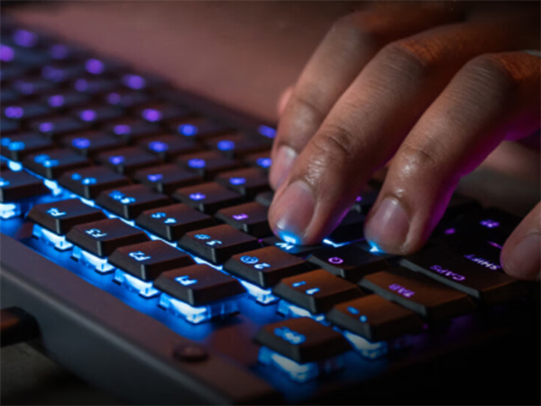 AI语音输入法 正在偷偷挤走键盘